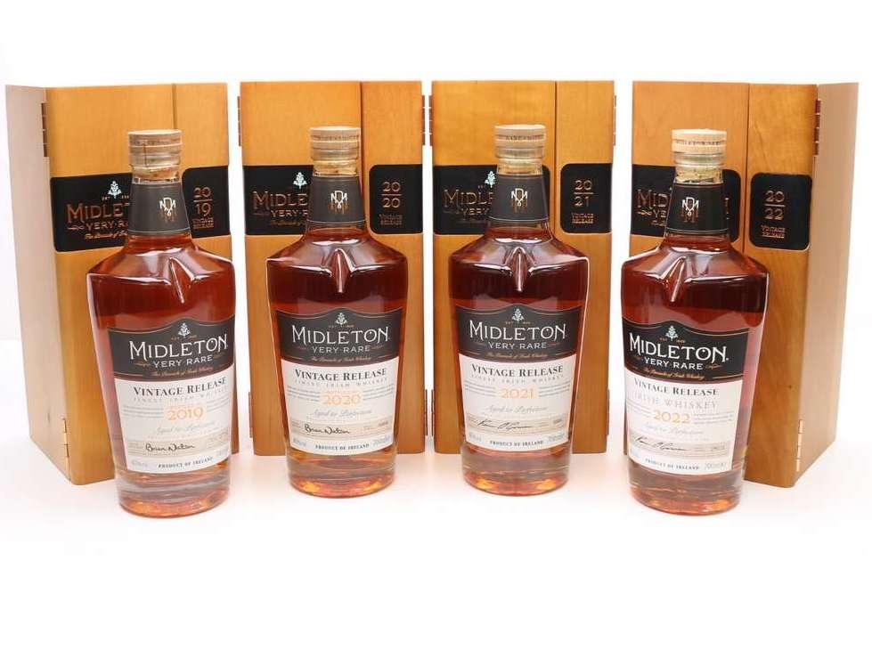 Midleton Very Rare Set 2019-2023 - DrinksHero