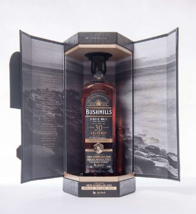 Bushmills Causeway Collection New American Oak Finish, 30 year old
