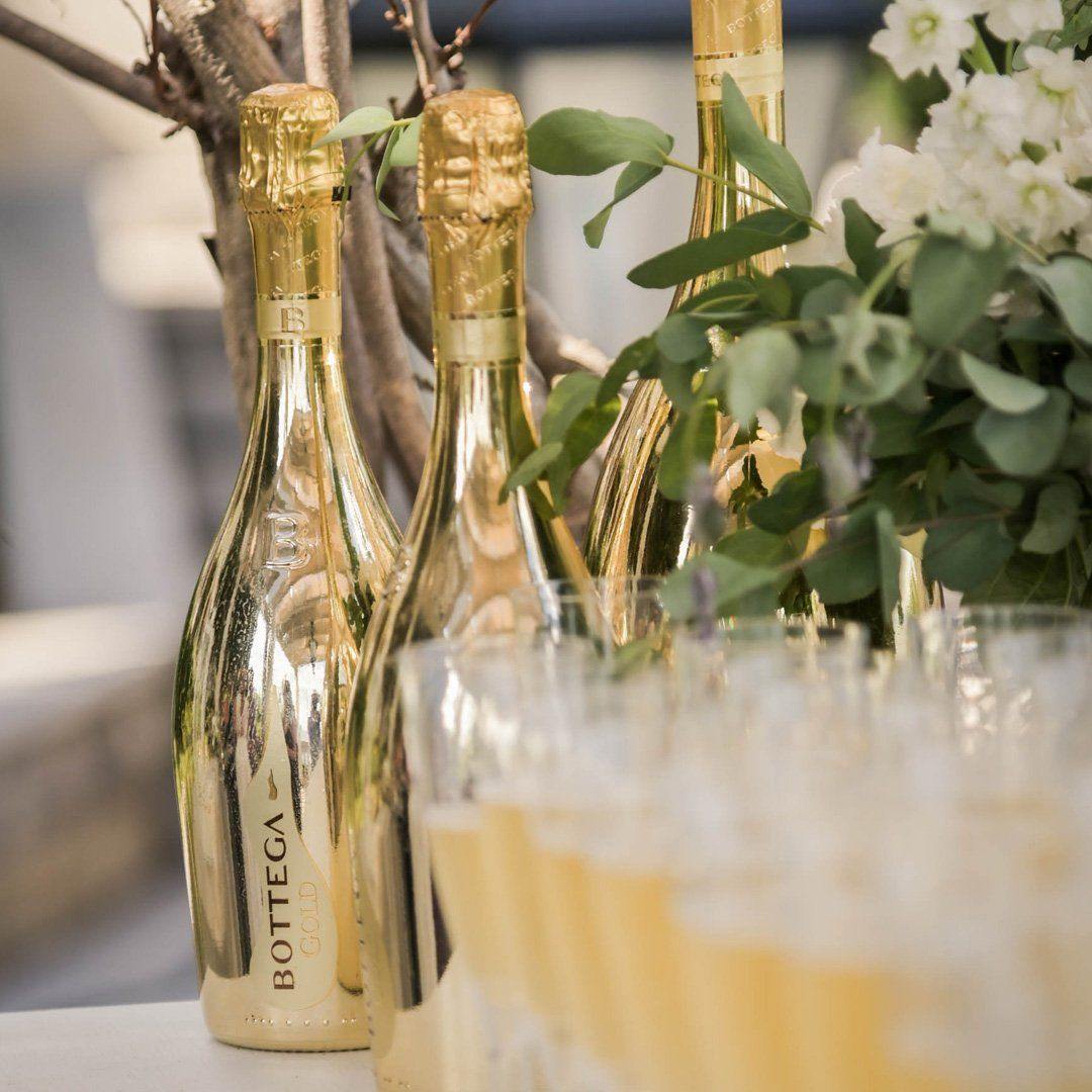 Bottega Gold Prosecco 75cl - DrinksHero